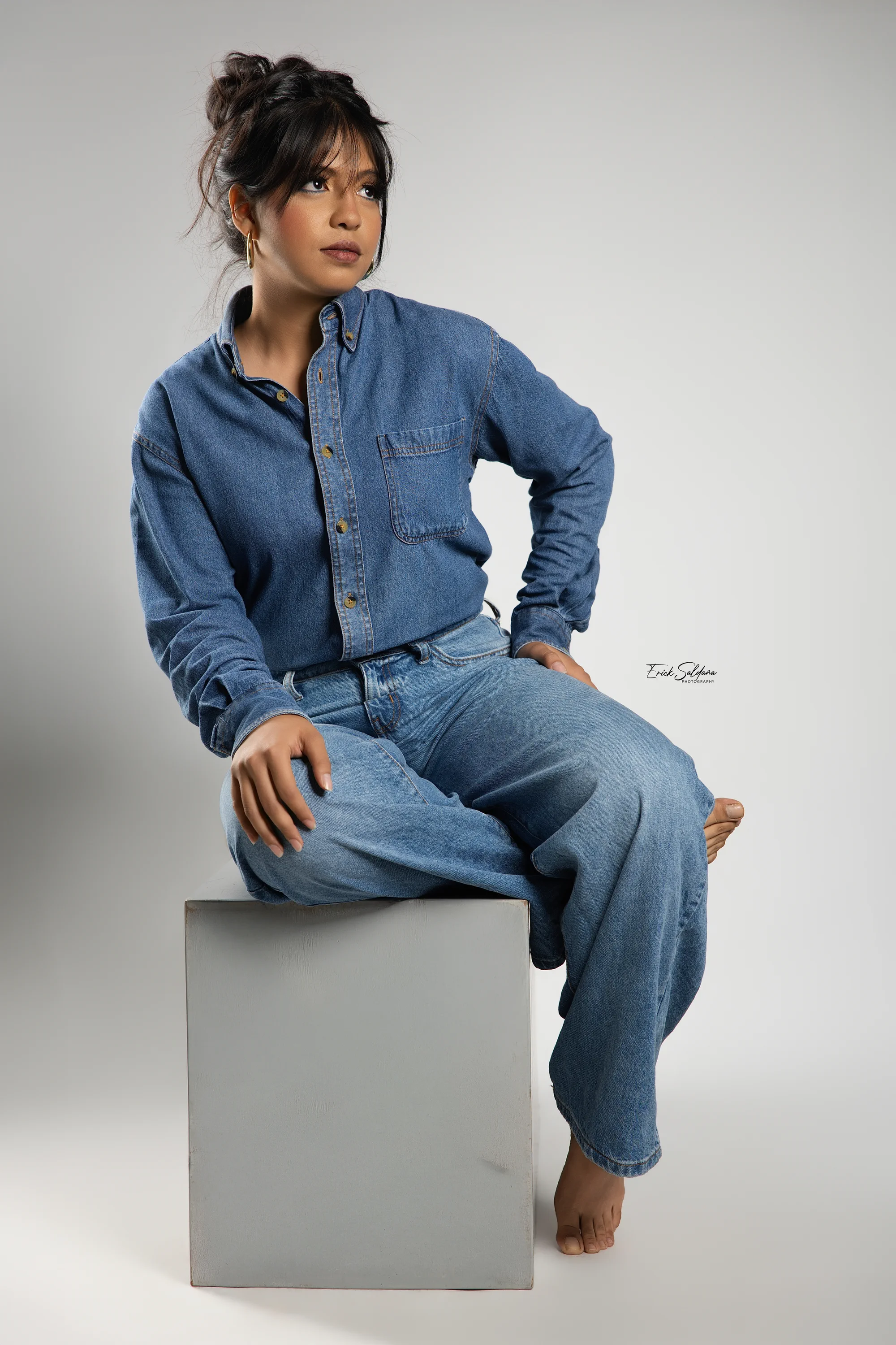 Retrato editorial en estudio, fotografía 1